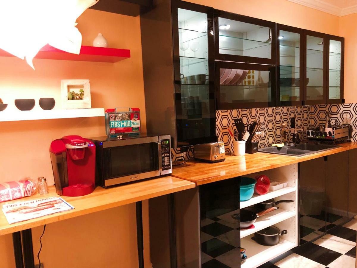 2 Bedrooms Robinwood * Norcross
